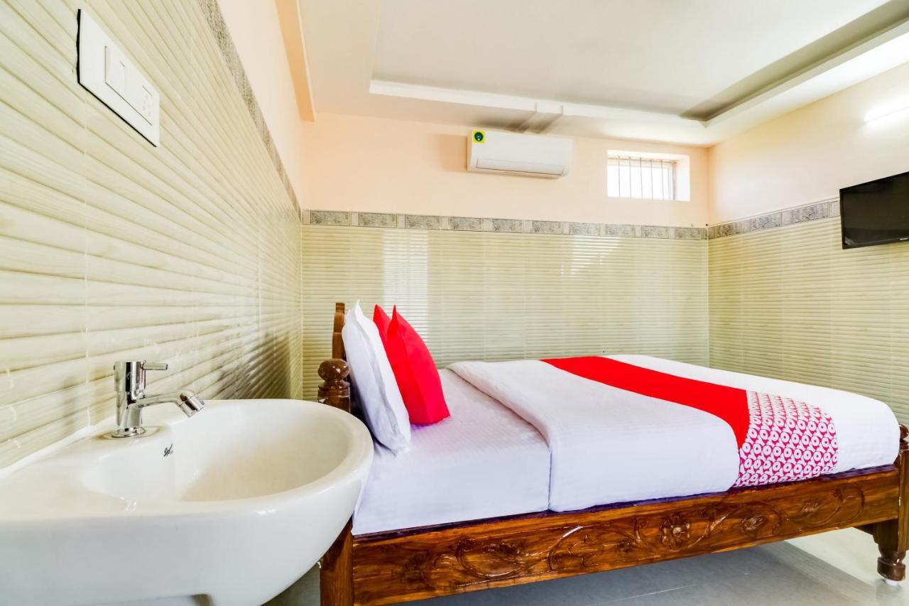Oyo 68320 Bgr Residency Hotel Tirupati Exterior foto